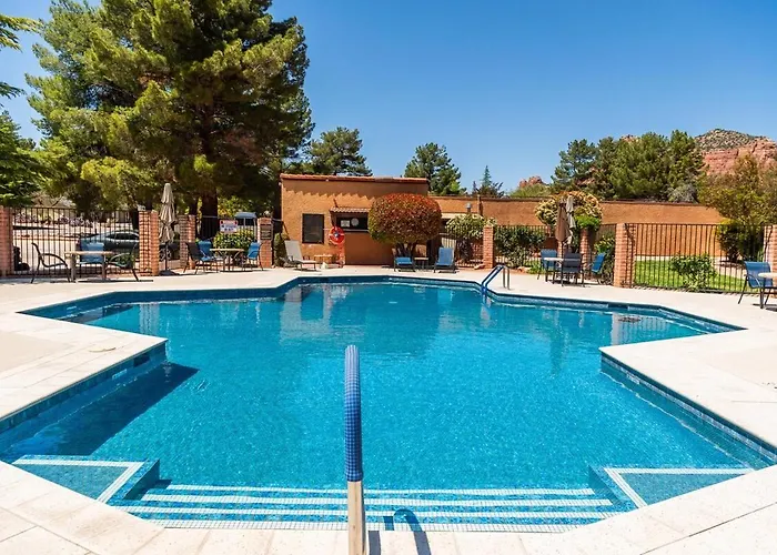 Holiday home - Pool, Hot Tub, Pickleball, Bbq, Ev Charger
